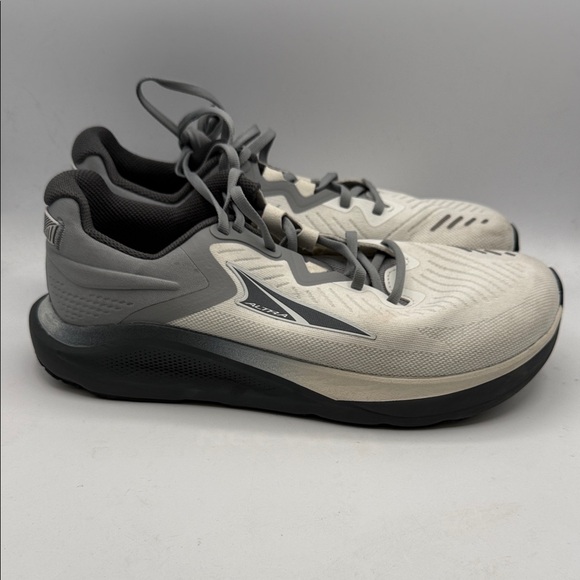 Altra Paradigm 8 men’s 10 Dual-Tone Athletic Sneakers s4